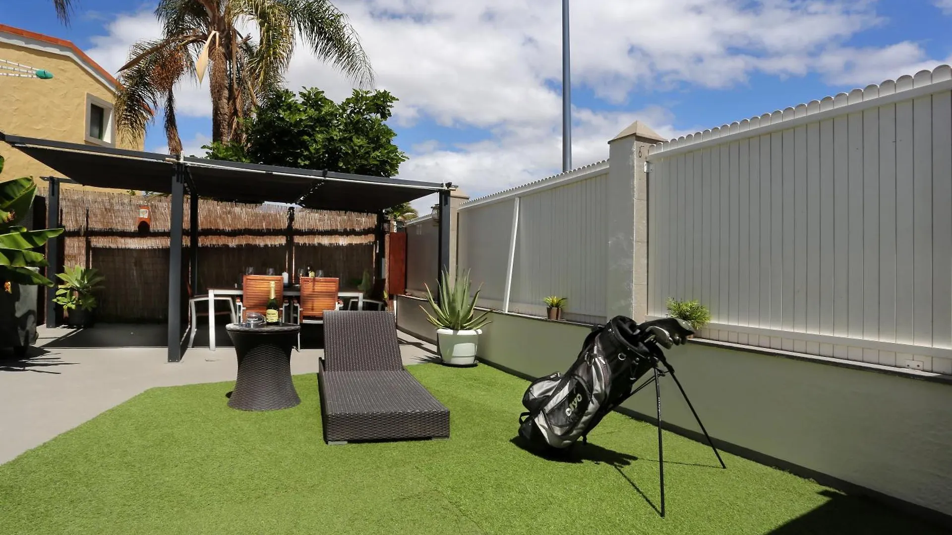 شقة Garden House ماسبالوماس إسبانيا